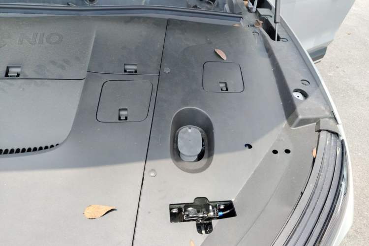 Used Nio ES6 2024 75 kWh Engine Bay Left
