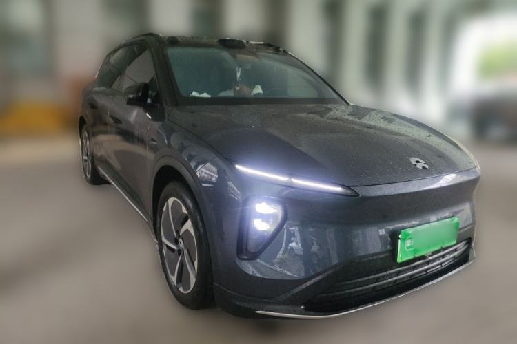Used Nio ES6 2024 75 kWh Front Right 45 Deg