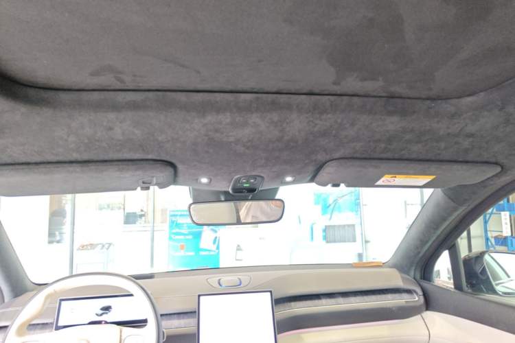 Used Nio ES6 2024 75 kWh Headliner