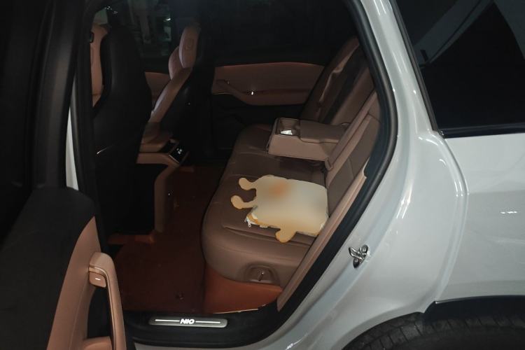 Used Nio ES6 2024 75 kWh Left Rear Seat