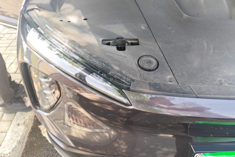 Used Nio ES6 2024 75 kWh Right Front Headlight