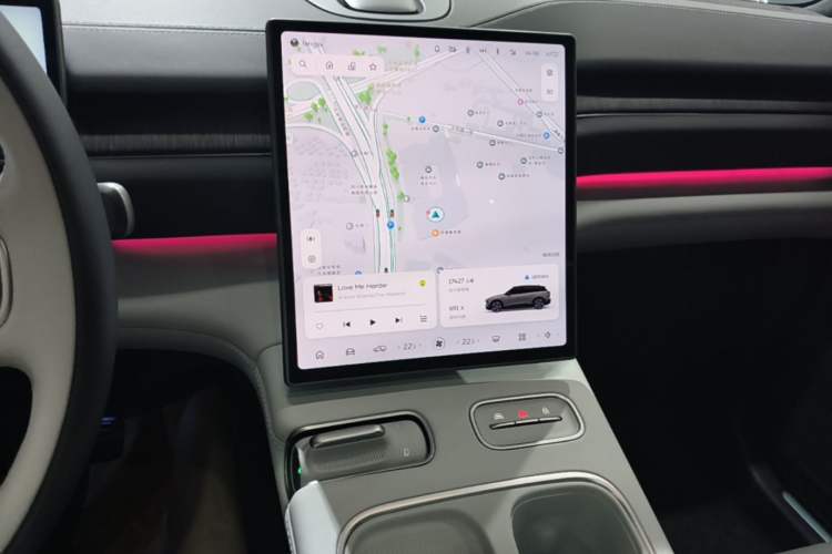 Used Nio ES6 2024 75 kWh Audio And AC Panel
