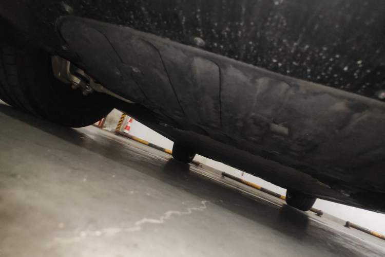 Used Nio ES6 2024 75 kWh Chassis Front