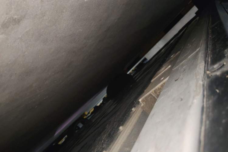 Used Nio ES6 2024 75 kWh Chassis Front Right