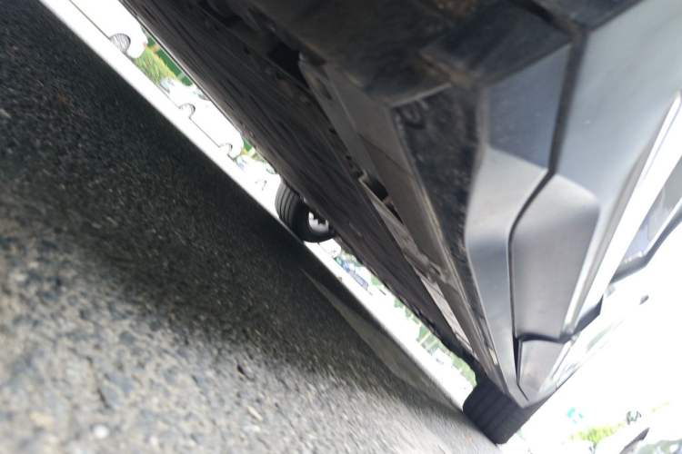 Used Nio ES6 2024 75 kWh Chassis Rear Right