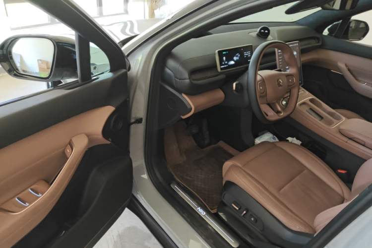 Used Nio ES6 2024 75 kWh Driver Seat