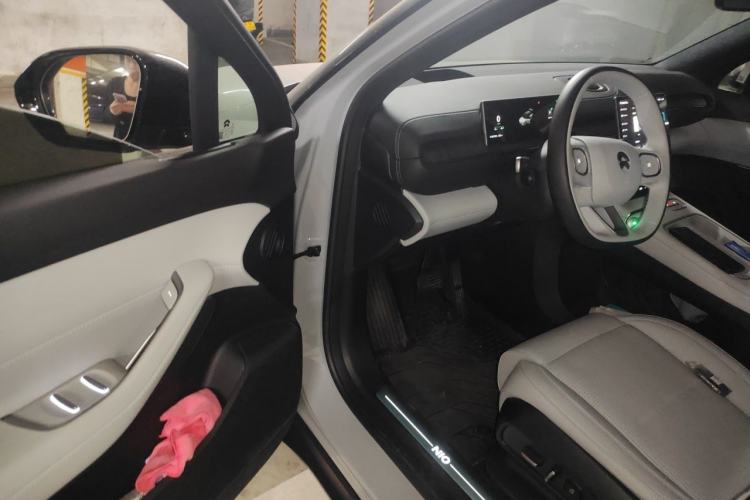 Used Nio ES6 2024 75 kWh Driver Seat