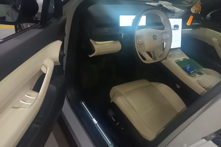 Used Nio ES6 2024 75 kWh Driver Seat