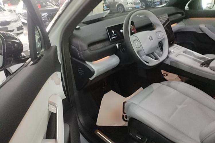 Used Nio ES6 2024 75 kWh Driver Seat