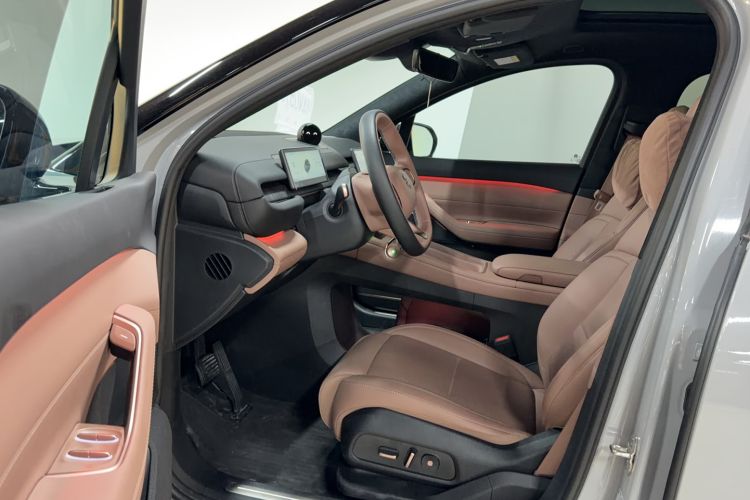 Used Nio ES6 2024 75 kWh Driver Seat