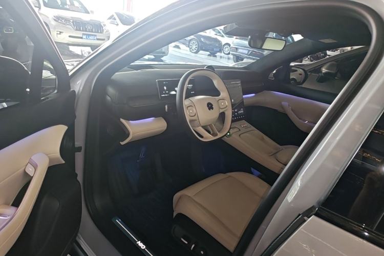 Used Nio ES6 2024 75 kWh Driver Seat