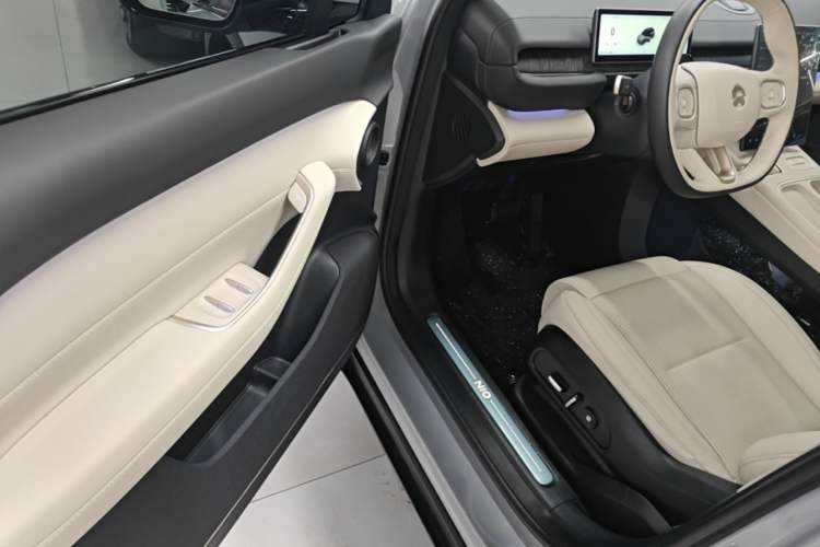Used Nio ES6 2024 75 kWh Driver Seat