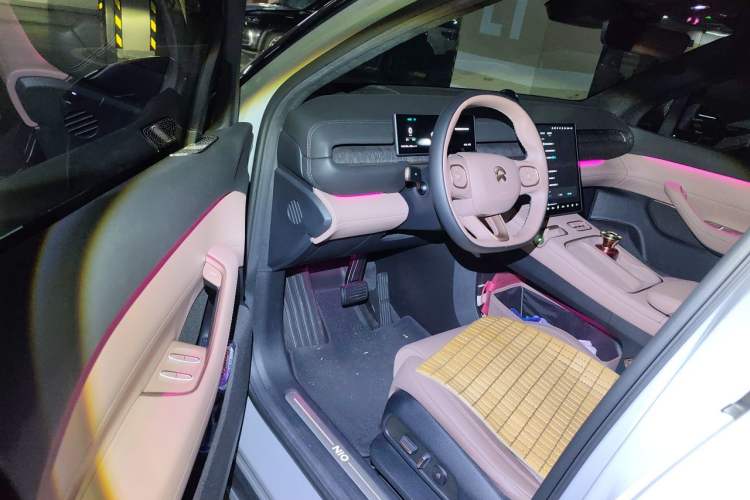Used Nio ES6 2024 75 kWh Driver Seat