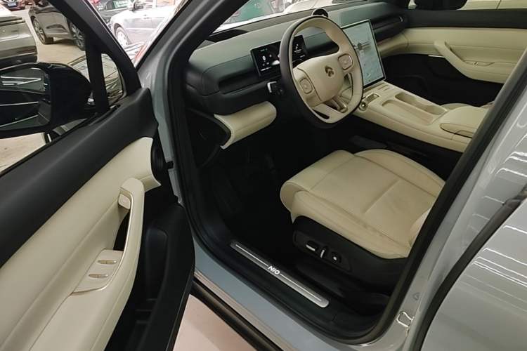 Used Nio ES6 2024 75 kWh Driver Seat
