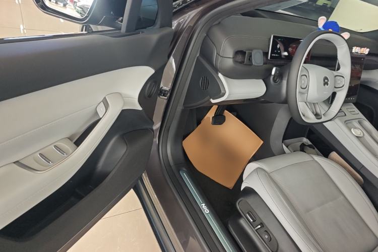 Used Nio ES6 2024 75 kWh Driver Seat