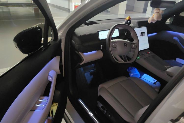 Used Nio ES6 2024 75 kWh Driver Seat