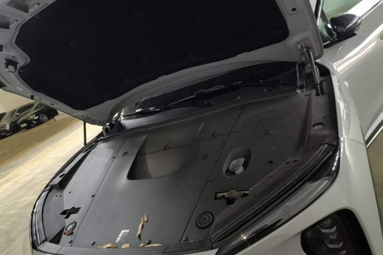 Used Nio ES6 2024 75 kWh Engine Bay