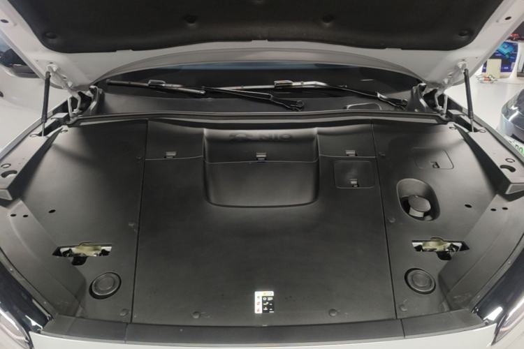 Used Nio ES6 2024 75 kWh Engine Bay