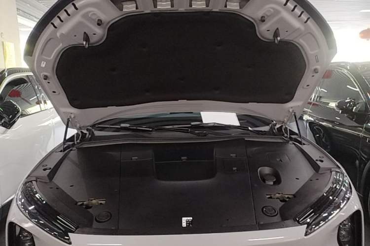 Used Nio ES6 2024 75 kWh Engine Bay