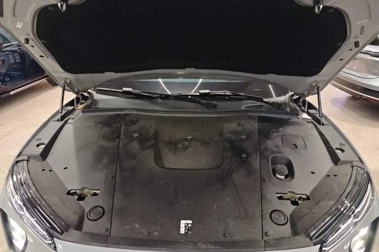 Used Nio ES6 2024 75 kWh Engine Bay