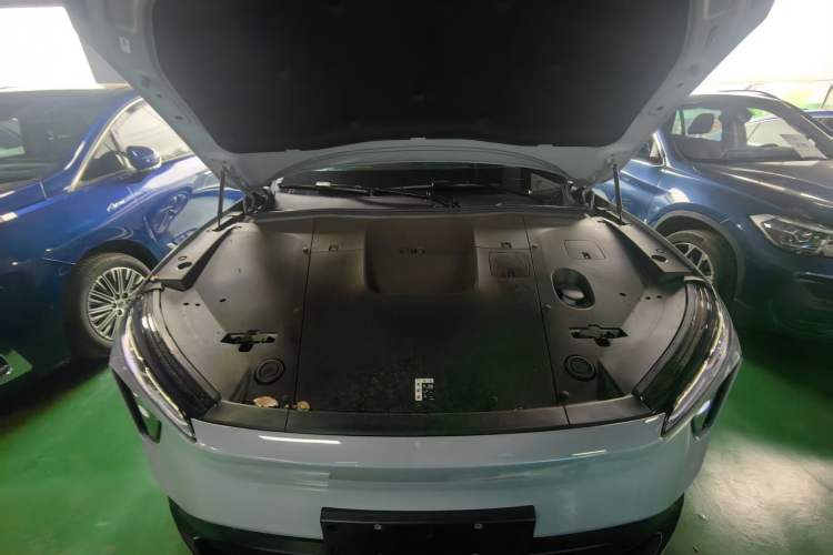Used Nio ES6 2024 75 kWh Engine Bay
