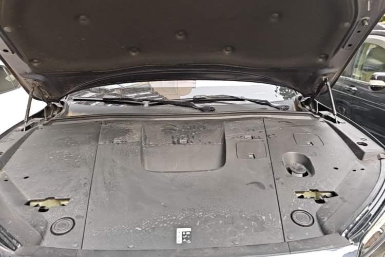 Used Nio ES6 2024 75 kWh Engine Bay