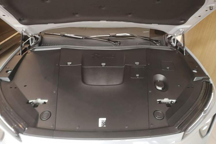 Used Nio ES6 2024 100kWh Engine Bay