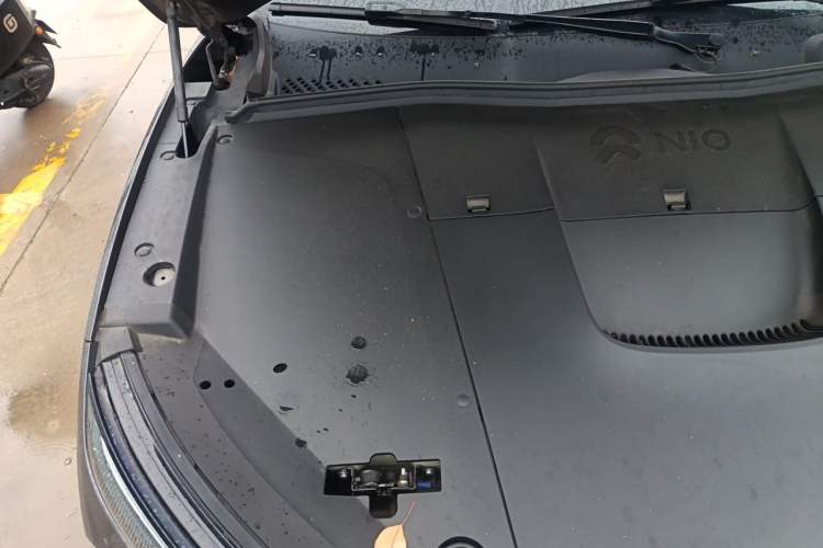 Used Nio ES6 2024 75 kWh Engine Bay Right