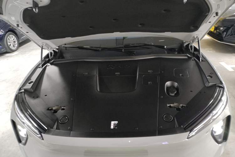 Used Nio ES6 2024 75 kWh Engine Bay
