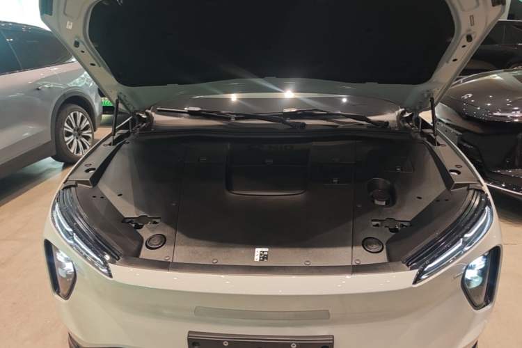 Used Nio ES6 2024 75 kWh Engine Bay