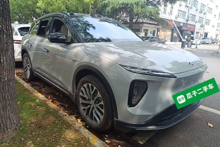 Used Nio ES6 2024 75 kWh Exterior 1