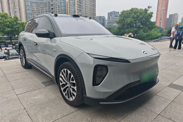 Used Nio ES6 2024 75 kWh Exterior 1