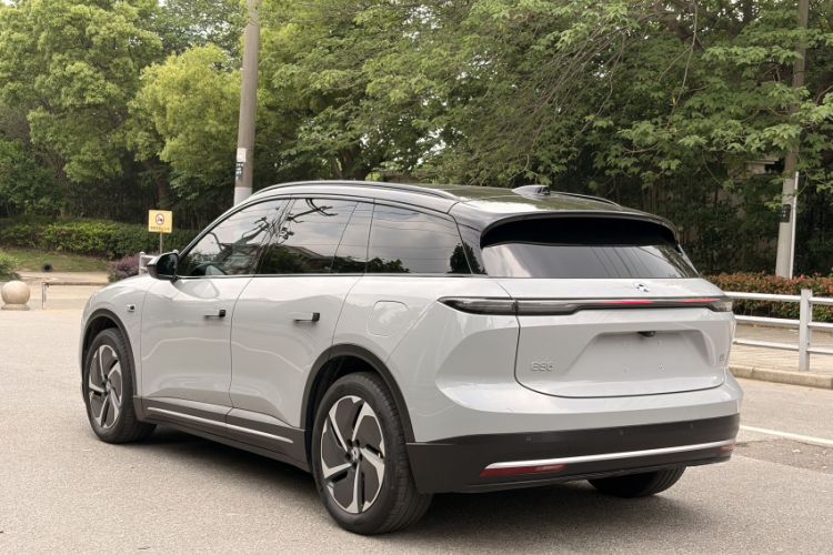 Used Nio ES6 2024 75 kWh Exterior 2