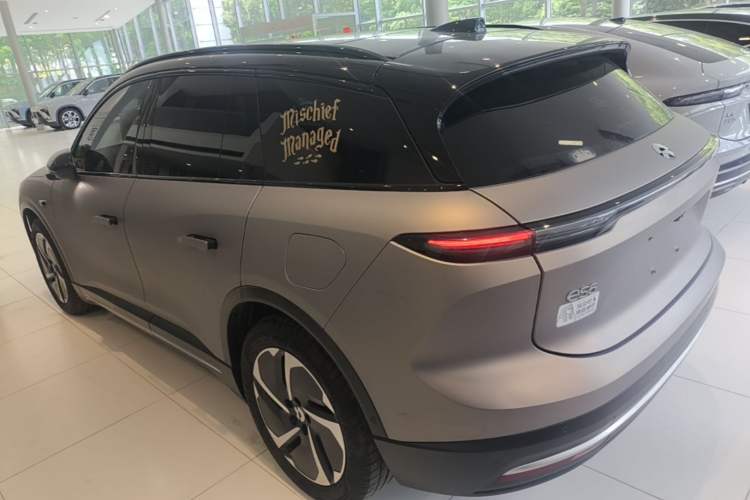 Used Nio ES6 2024 75 kWh Exterior 2