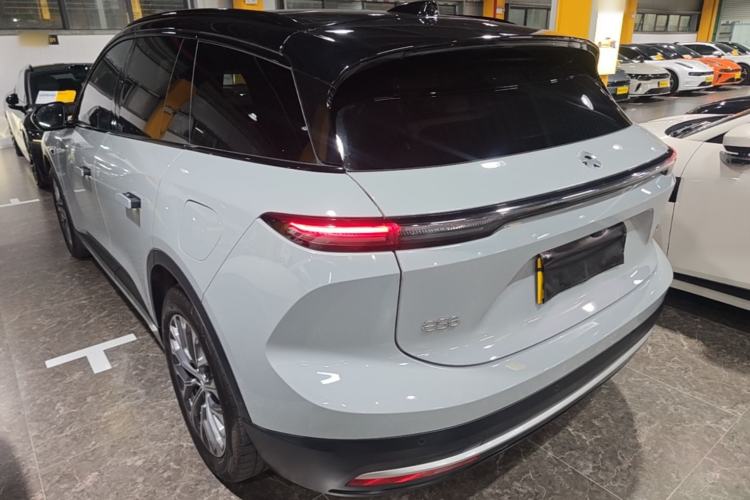 Used Nio ES6 2024 75 kWh Exterior 2