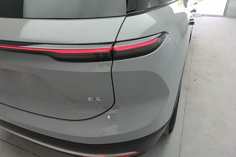 Used Nio ES6 2024 75 kWh Exterior 3