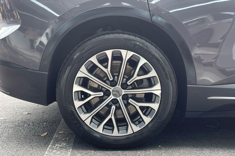 Used Nio ES6 2024 75 kWh Exterior 3