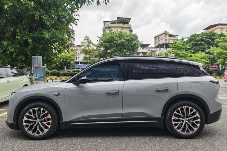Used Nio ES6 2024 75 kWh Exterior 3