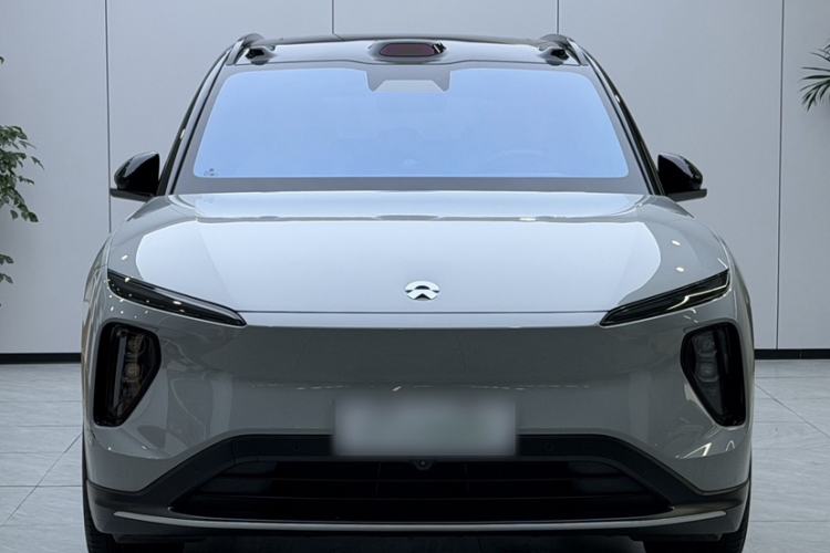 Used Nio ES6 2024 75 kWh Exterior 3