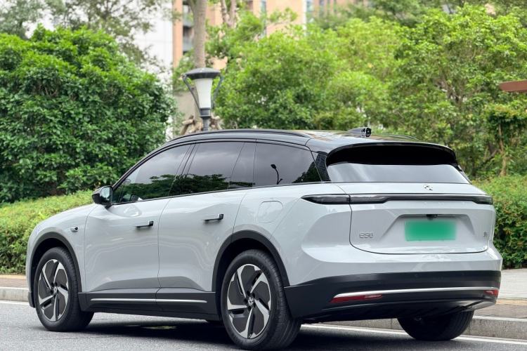 Used Nio ES6 2024 75 kWh Exterior 4