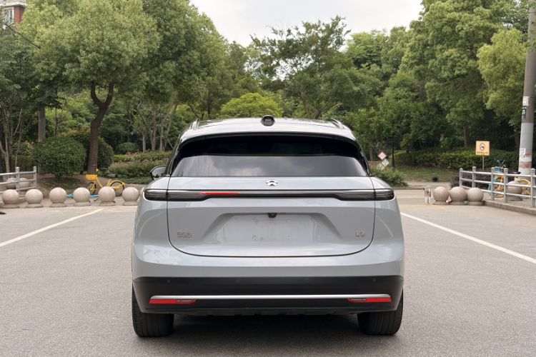 Used Nio ES6 2024 75 kWh Exterior 4
