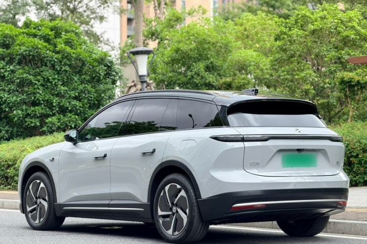 Used Nio ES6 2024 75 kWh Exterior 4