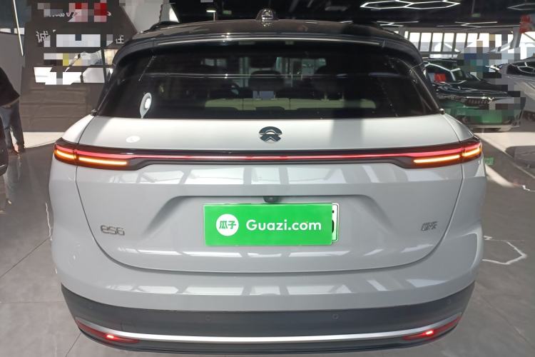 Used Nio ES6 2024 75 kWh Exterior 4