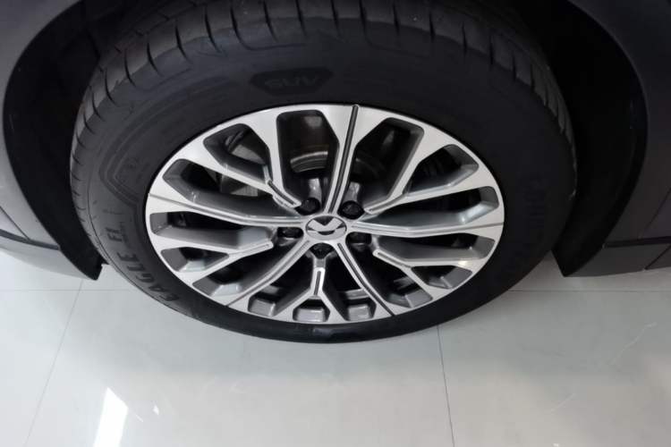 Used Nio ES6 2024 75 kWh Exterior 4