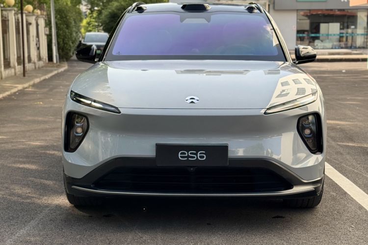 Used Nio ES6 2024 75 kWh Exterior 5