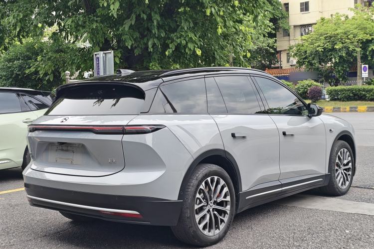 Used Nio ES6 2024 75 kWh Exterior 5