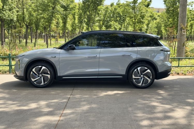 Used Nio ES6 2024 75 kWh Exterior 5