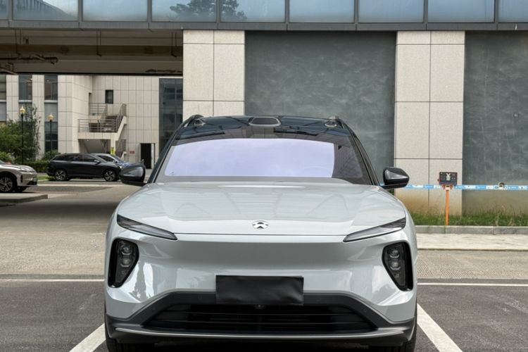 Used Nio ES6 2024 75 kWh Exterior 5