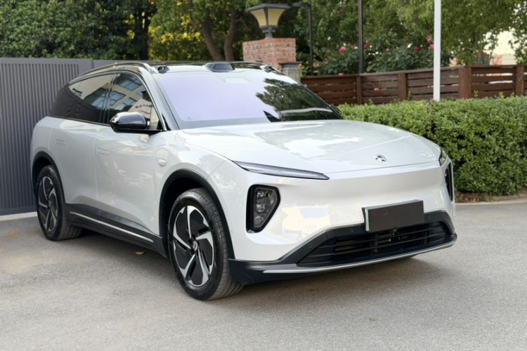 Used Nio ES6 2024 75 kWh Exterior 5
