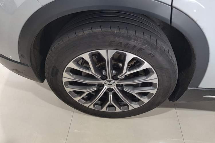 Used Nio ES6 2024 75 kWh Exterior 5